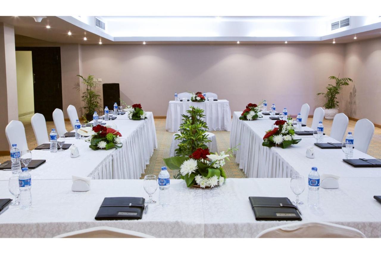 Rixos Alamein - Full Board Plus El Alamein Bagian luar foto Meeting room
