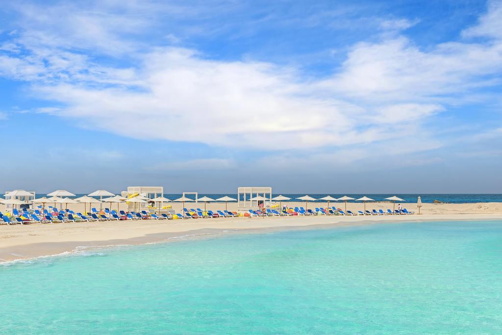 Rixos Alamein - Full Board Plus El Alamein Bagian luar foto The beach at the Atlantis Hotel